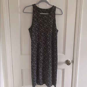 Athelta Santorini Olive/Black Dress - Large Tall